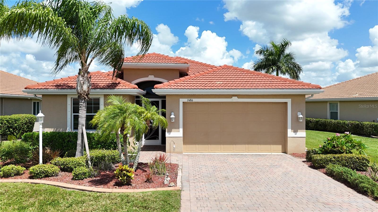 7486 Talon Bay Dr — photo