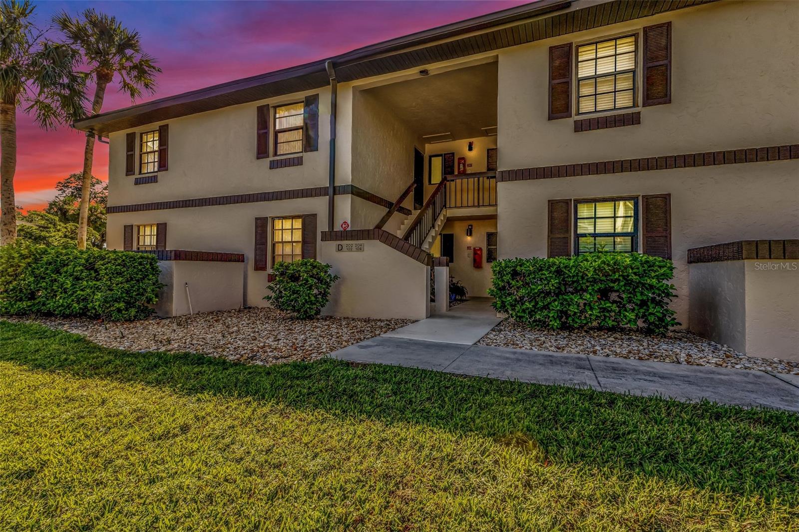 19505 Quesada Ave #D202 — photo