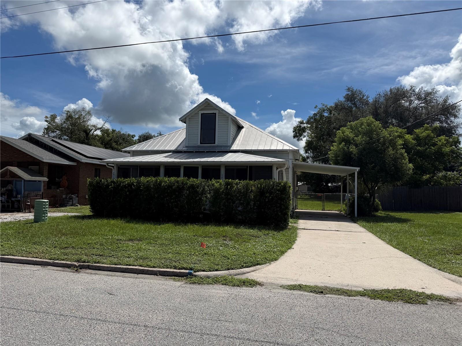 146 N Hernando Ave — photo