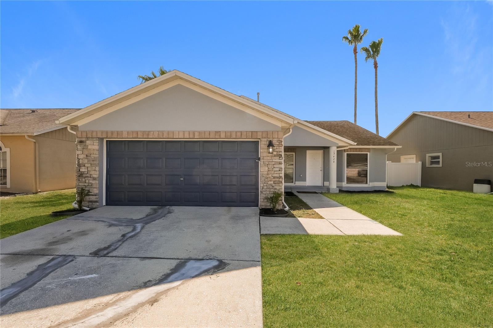 13424 Silvercreek Dr — photo