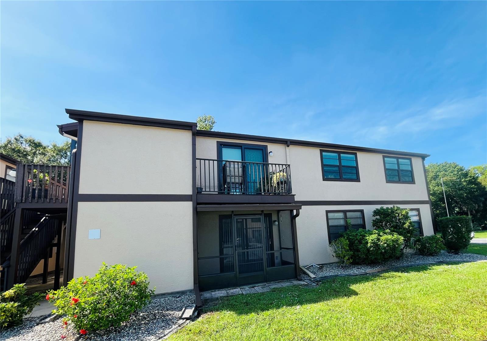 4022 Beaver Ln #800H — photo