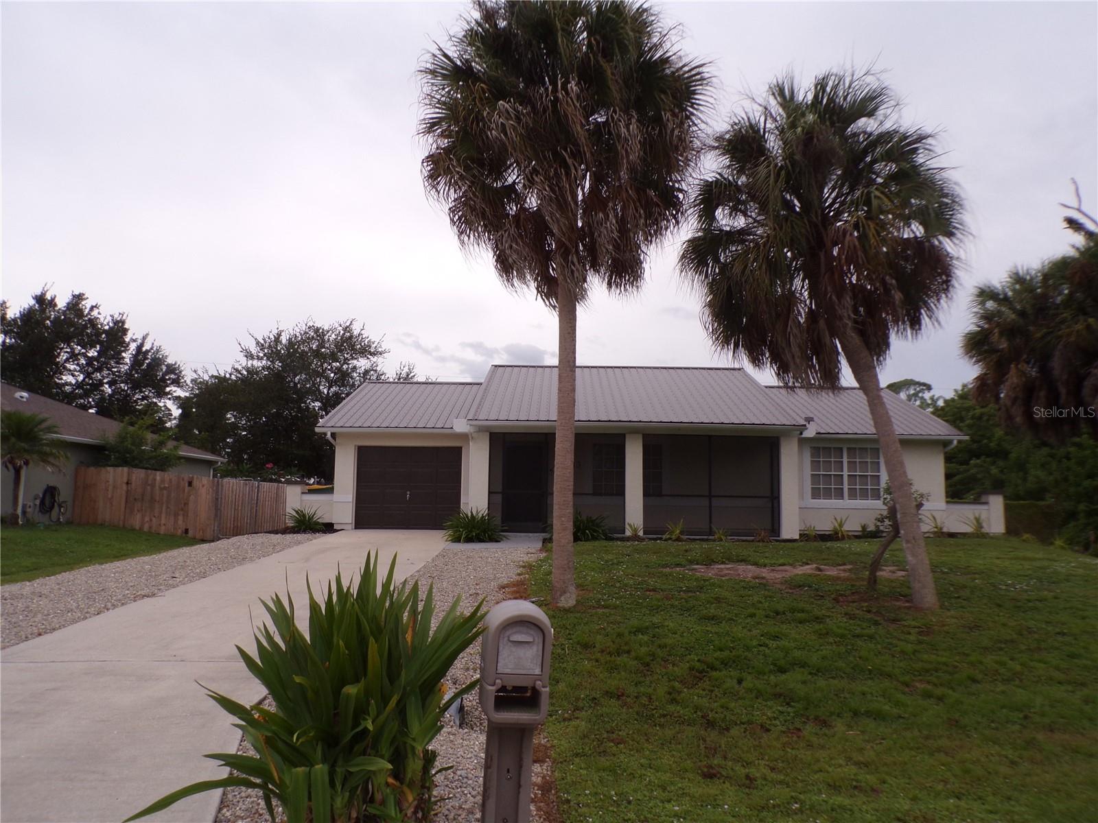 18083 Regan Ave — photo