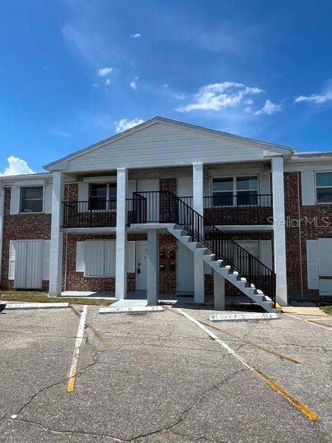 190 E Olmstead Dr #F32 — photo
