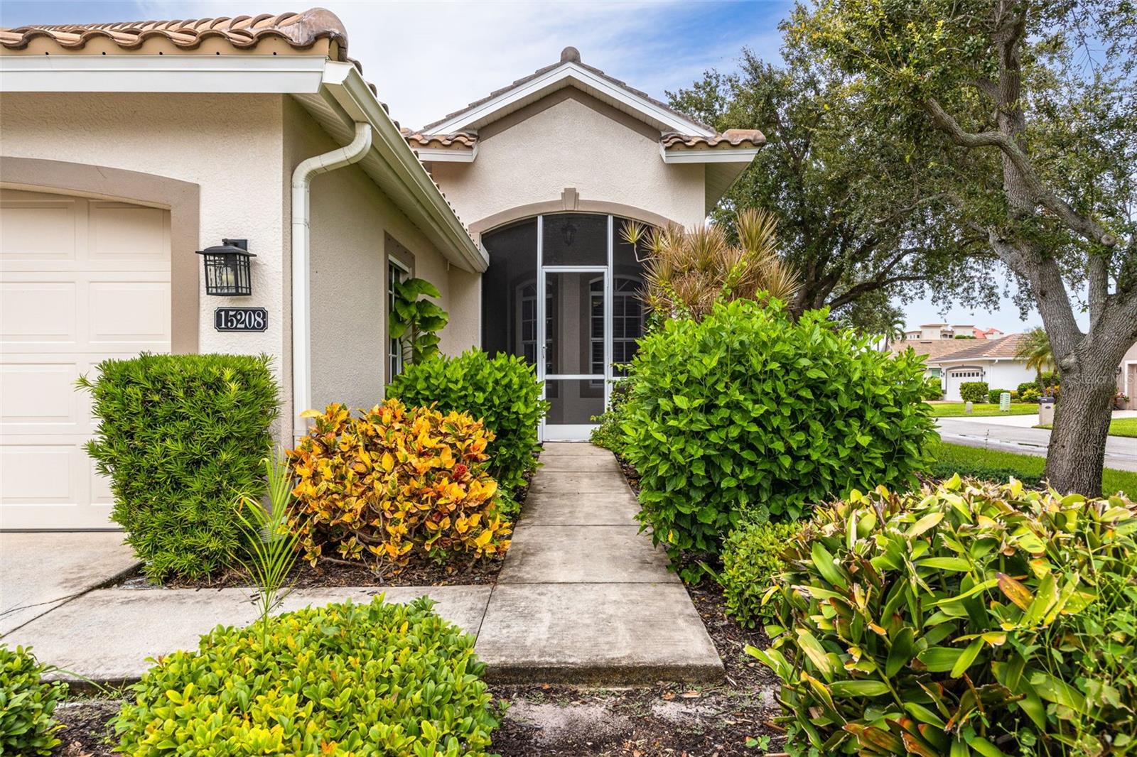 15208 Cape Sable Ln — photo