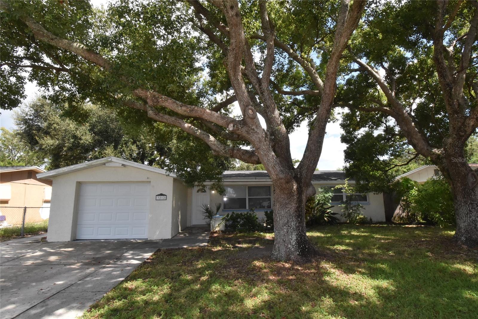 3212 Blue Bird Dr — photo