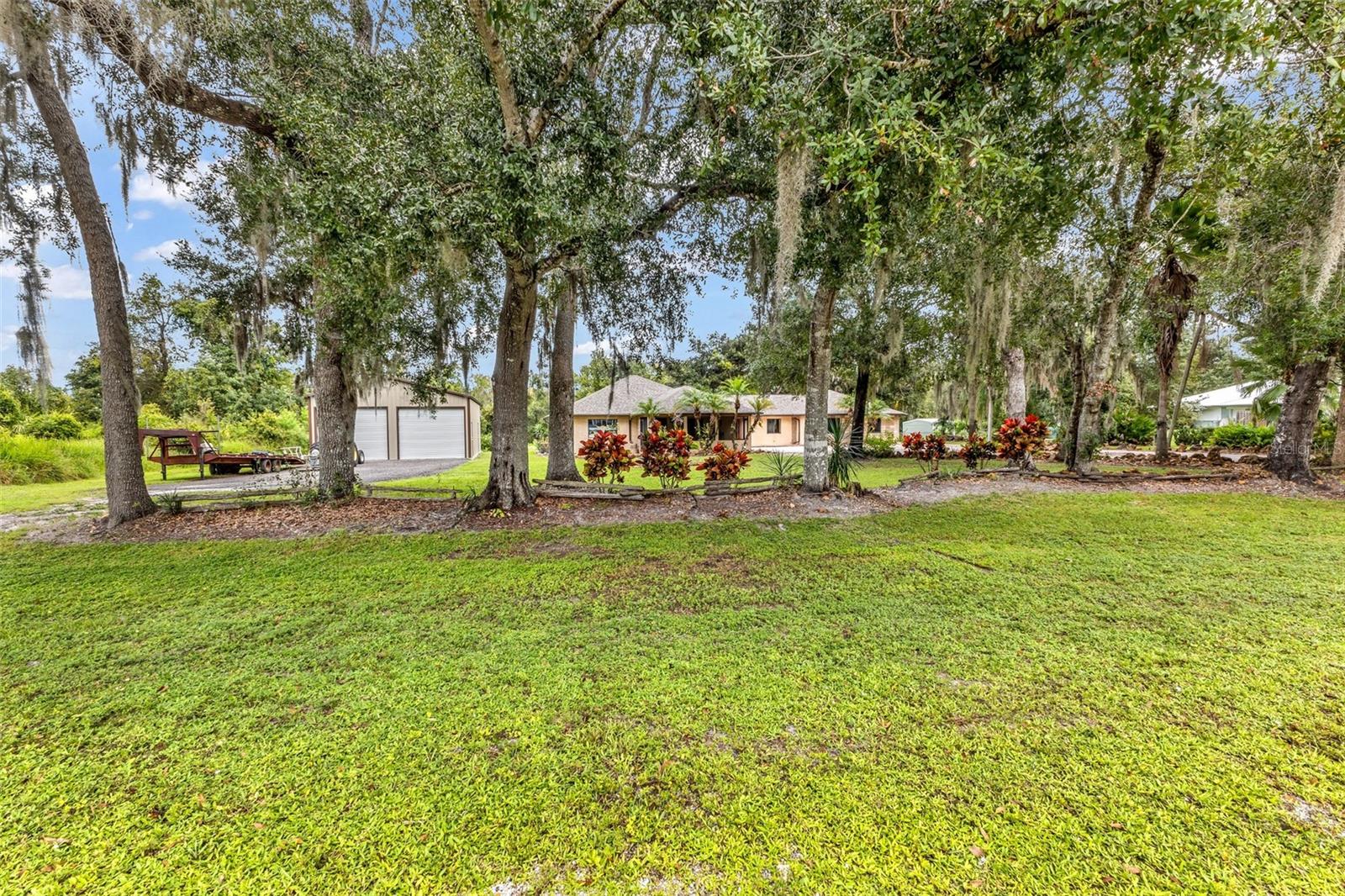 2827 SE Creekwood Ter — photo