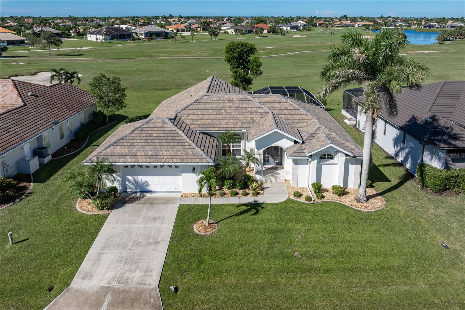 3853 Bordeaux Dr — photo