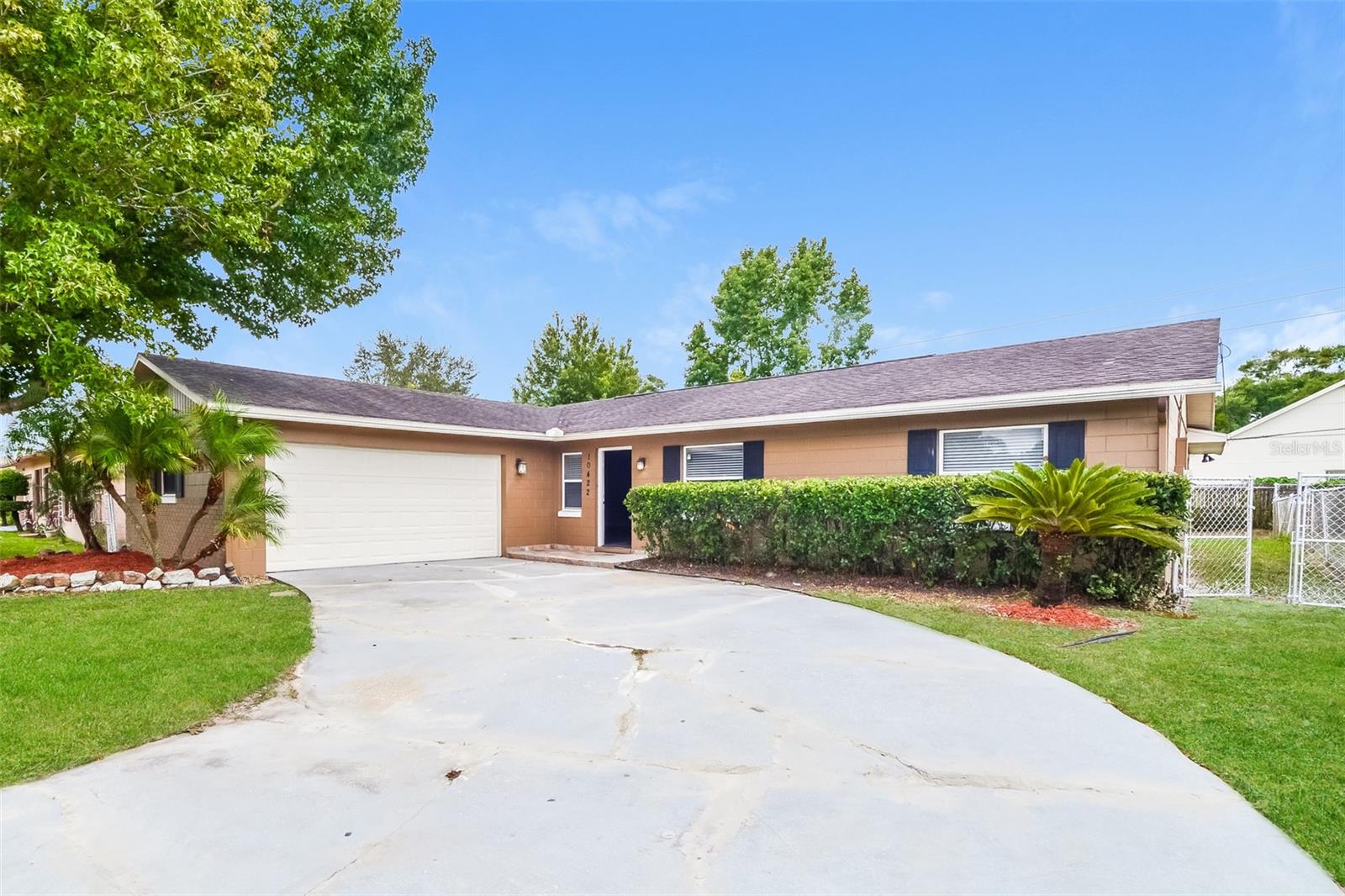 10422 Jane Eyre Dr — photo