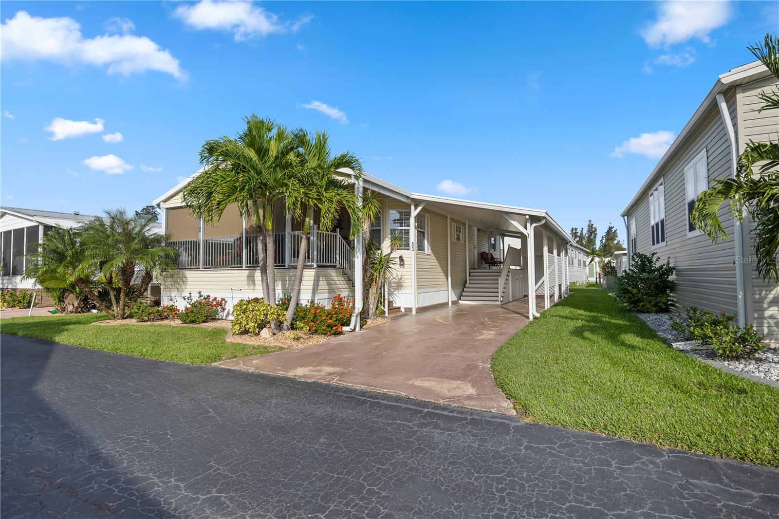 4300 Riverside Dr #53 — photo