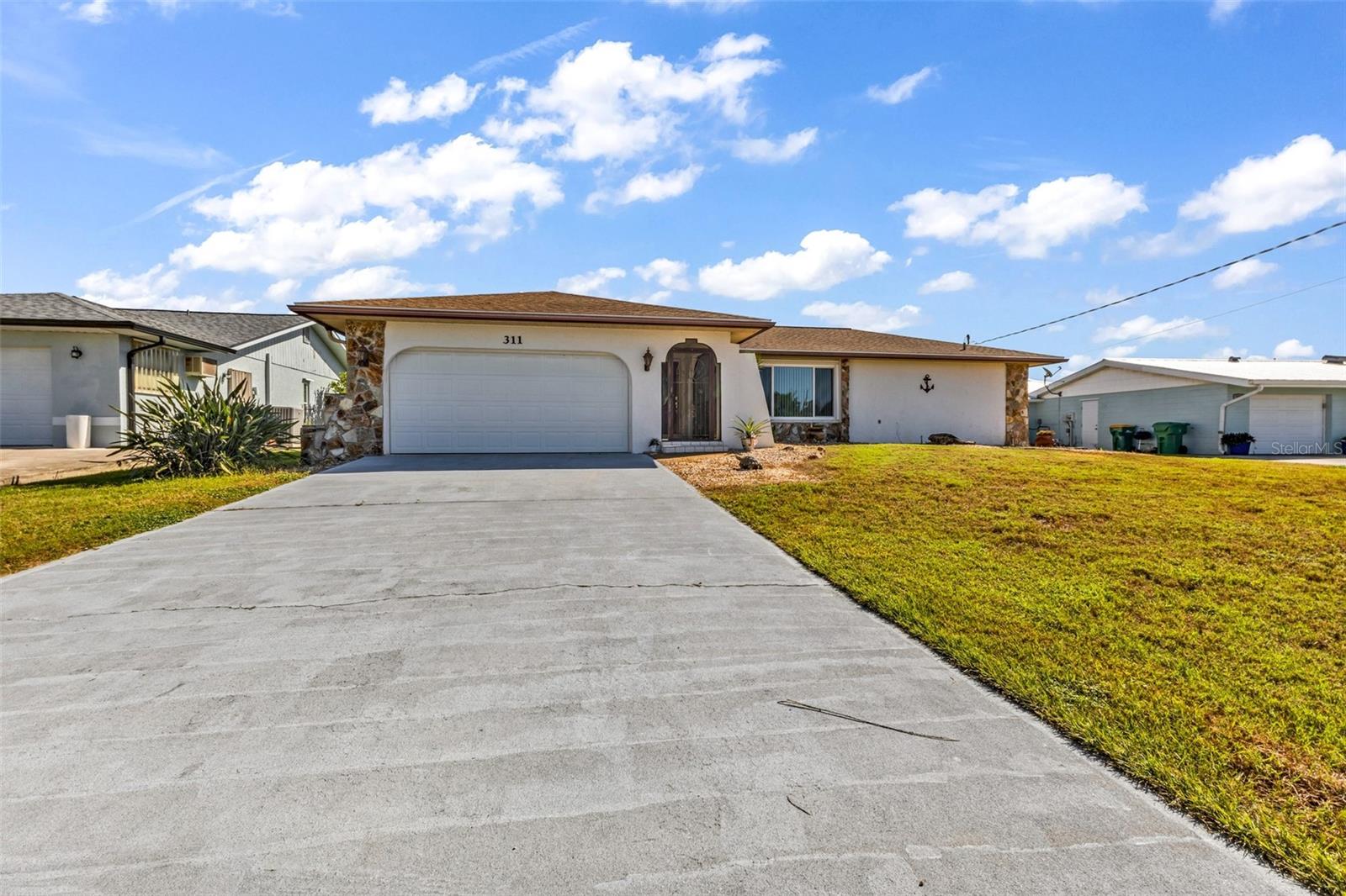 311 W Tarpon Blvd NW — photo
