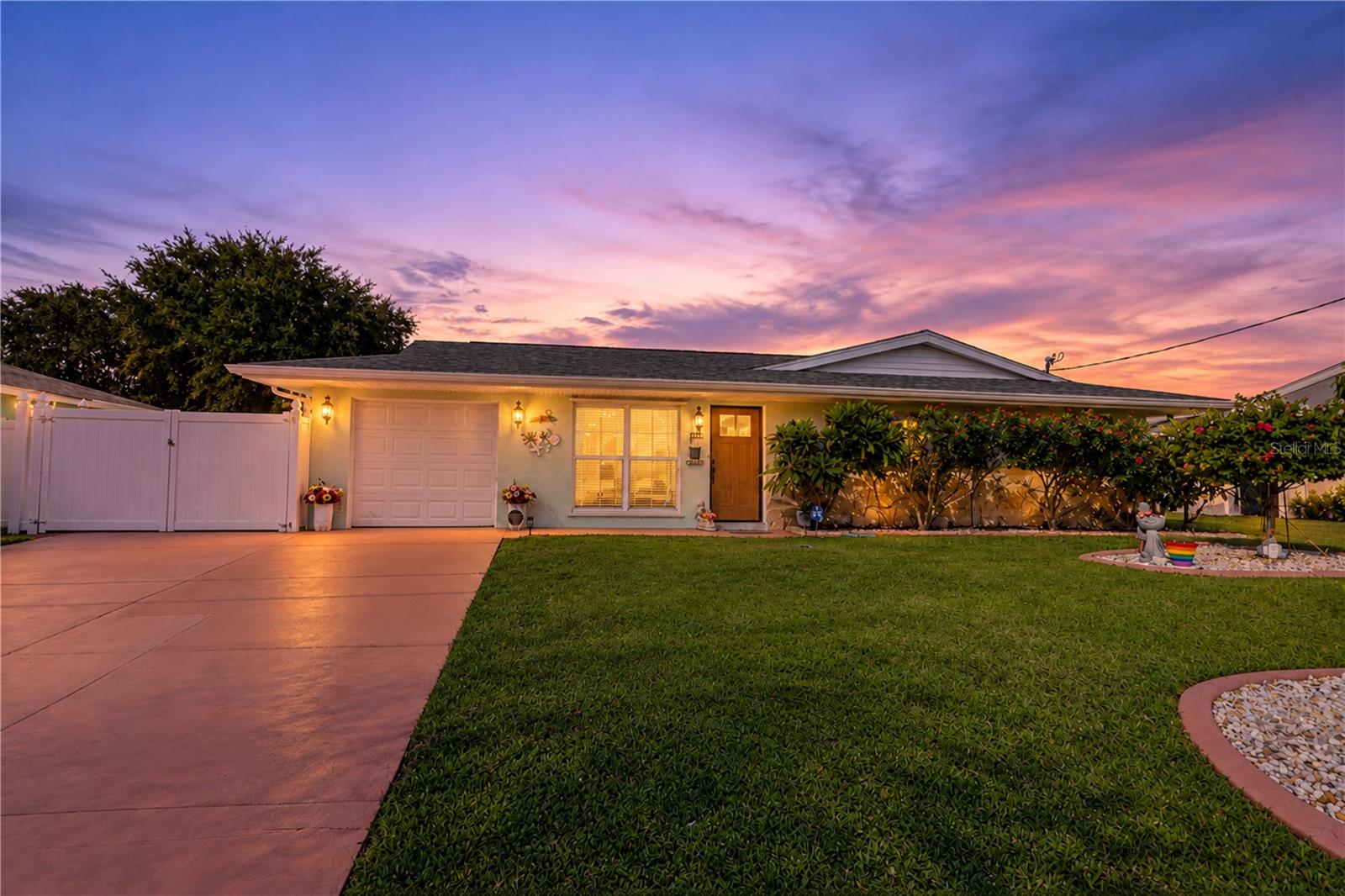 3397 Rock Creek Dr — photo