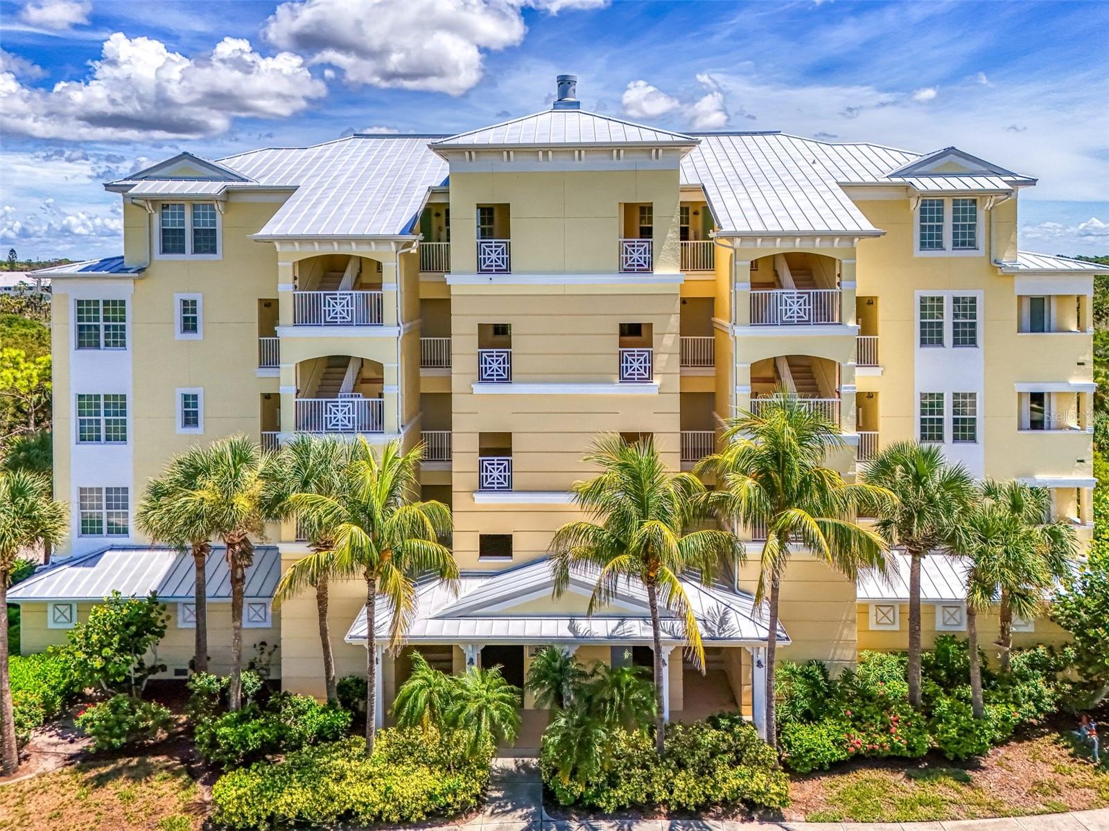 8571 Amberjack Cir #204 — photo
