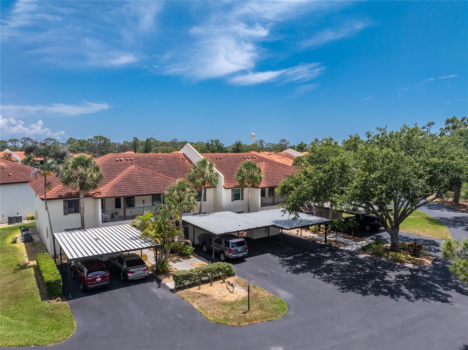 511 Pine Hollow Cir #511 — photo
