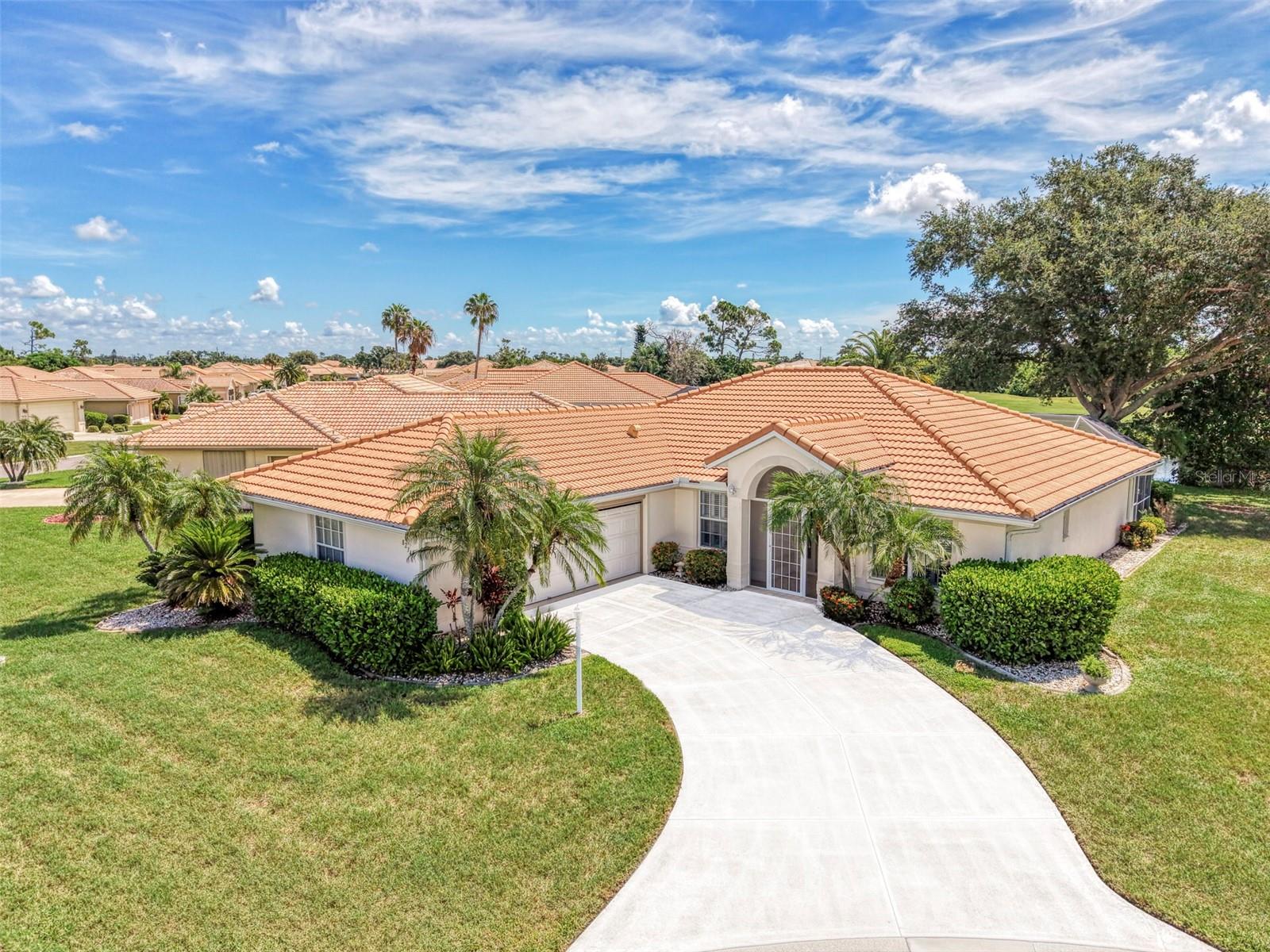 8234 Palmview Ct — photo