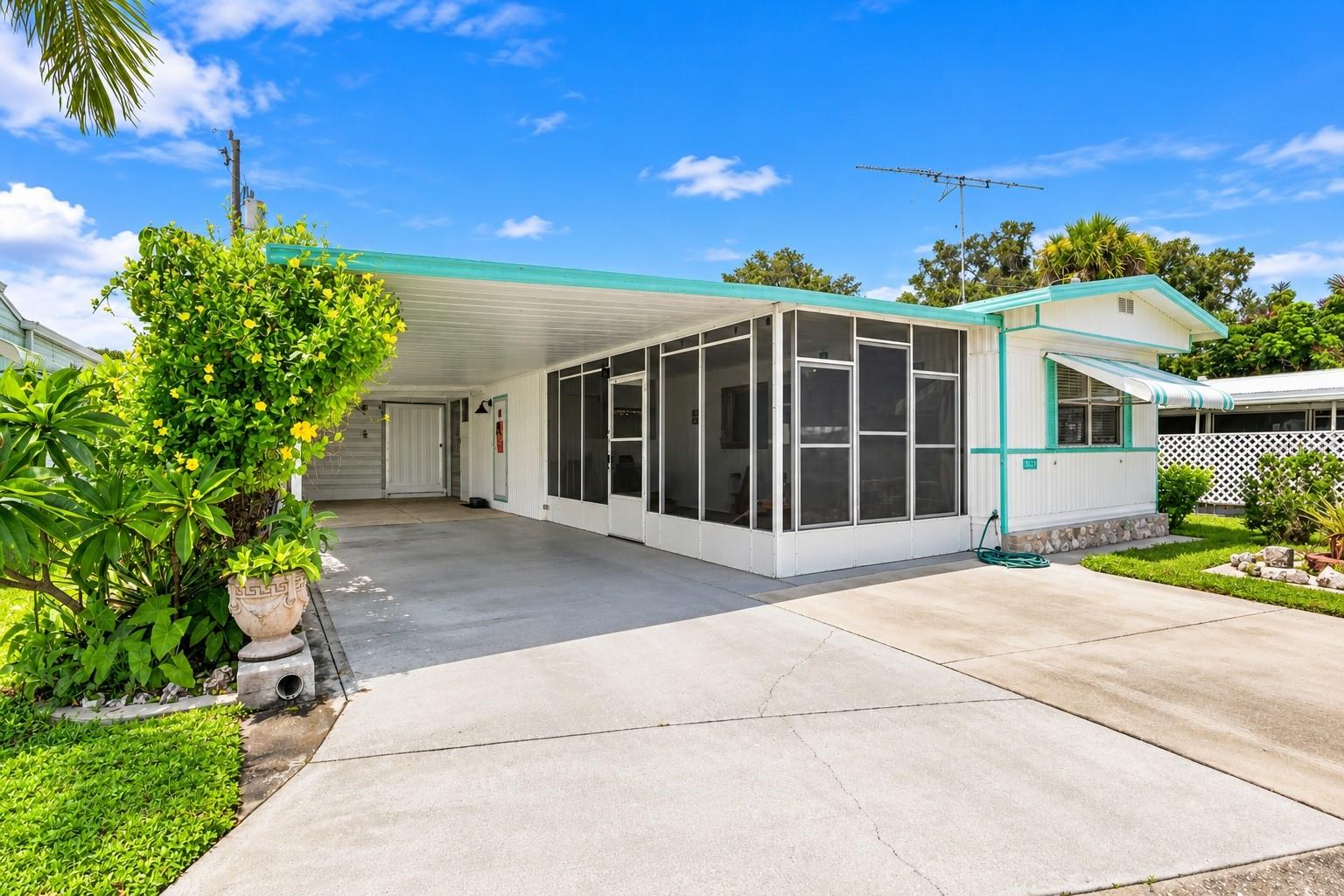 3321 Carol Dr — photo