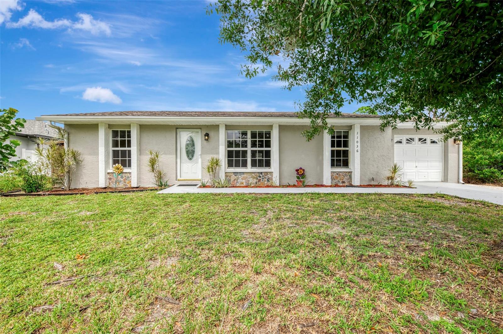 11036 Jacqueline Ave — photo