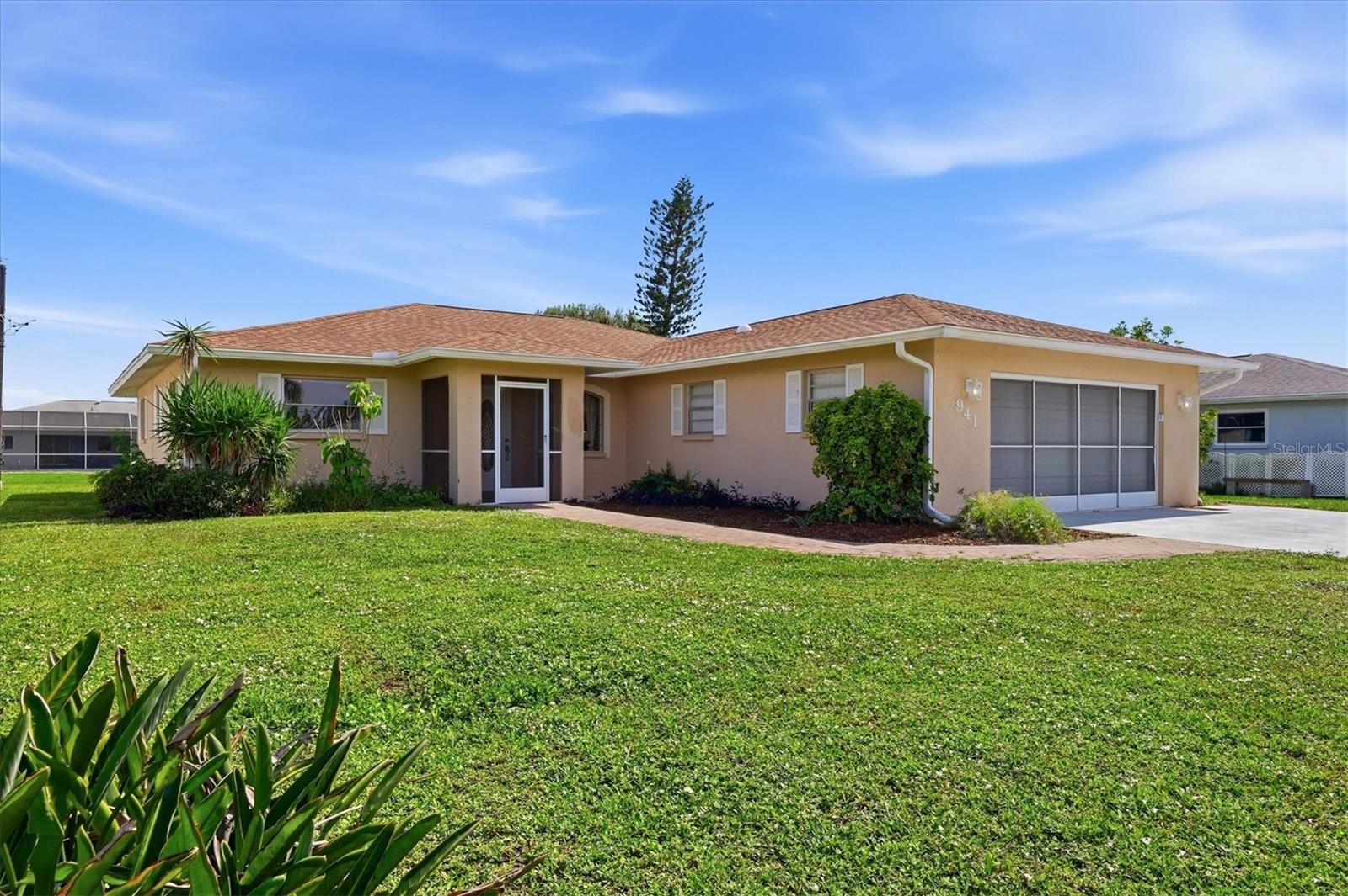 941 Gasparilla Blvd — photo