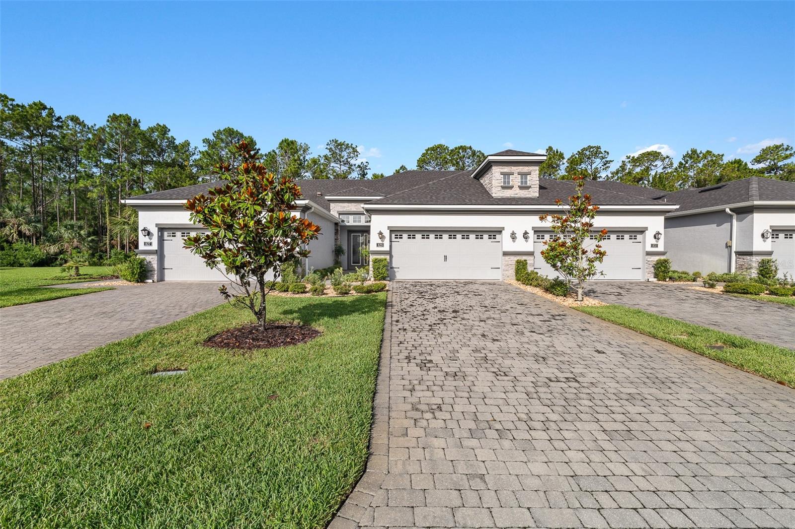 829 Pinewood Dr — photo