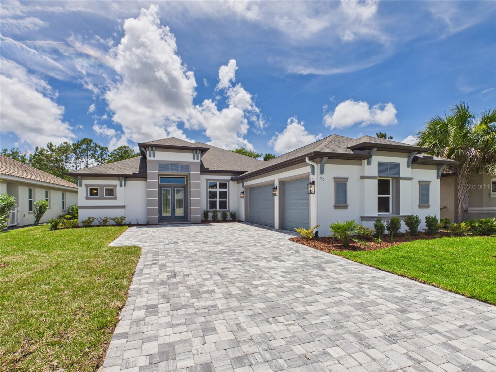 230 S Riverwalk Dr — photo