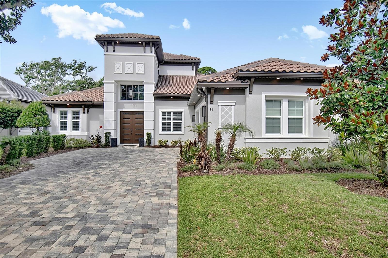 23 N Riverwalk Dr — photo