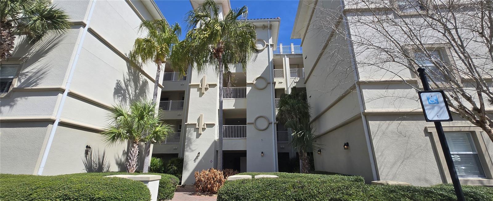 45 Riverview Bnd S #1937 — photo
