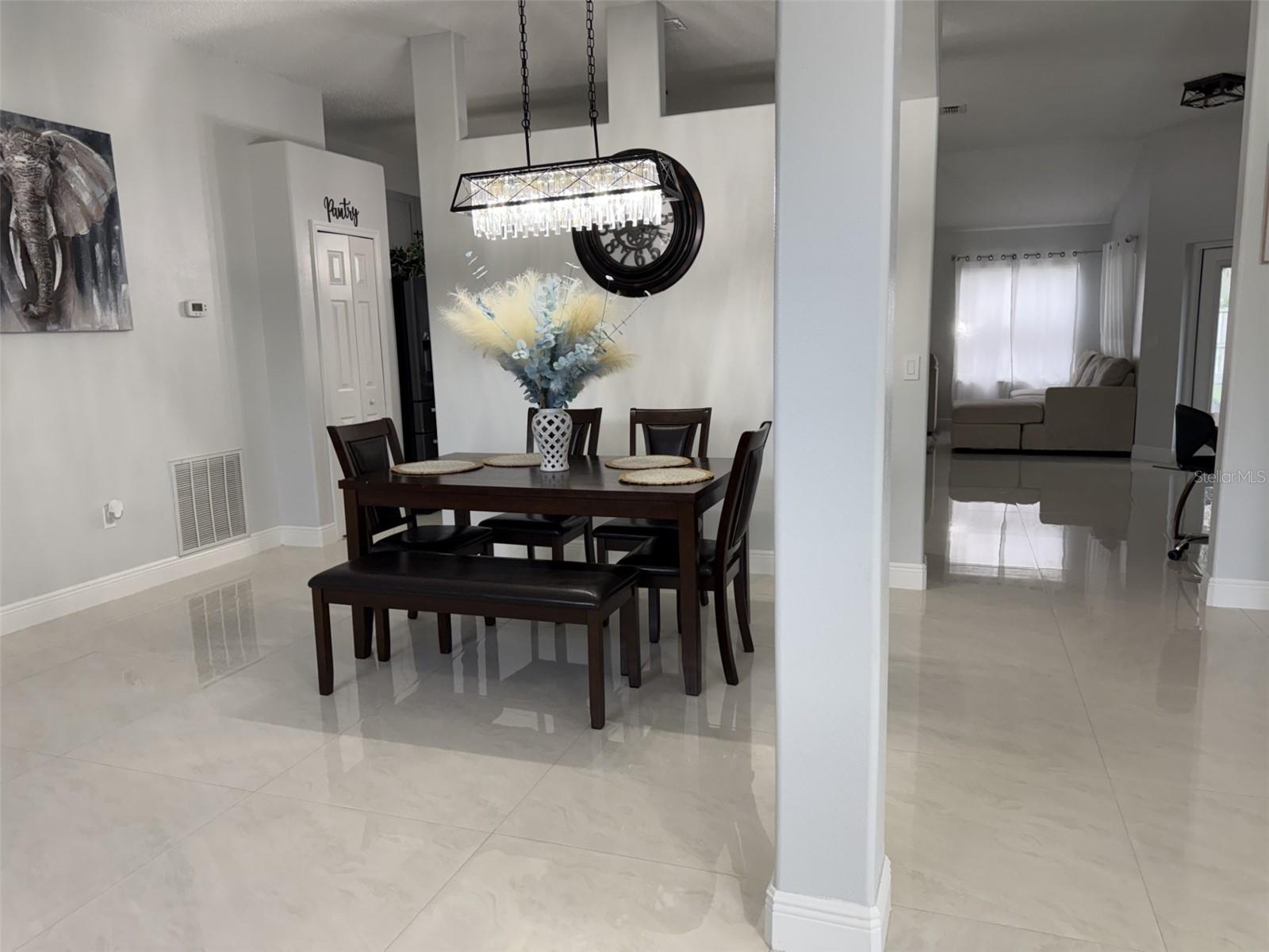 14 Wayland Pl — photo