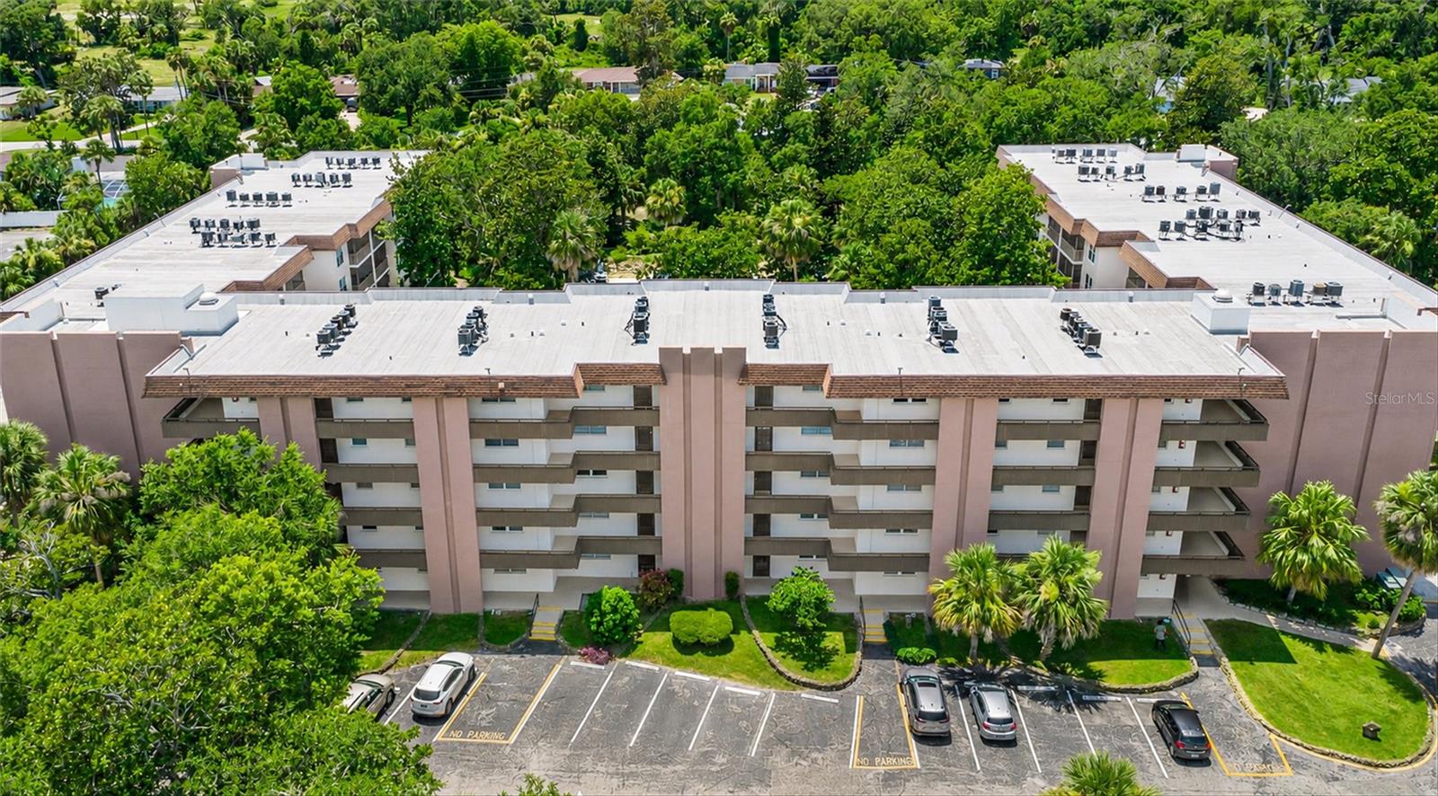 640 N Nova Rd #209 — photo