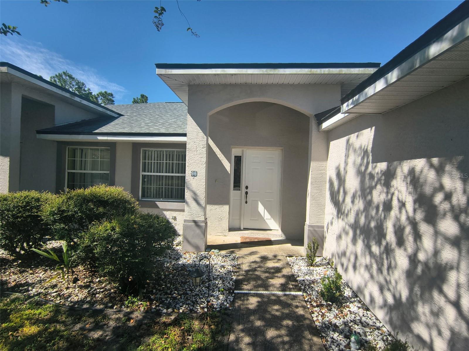 96 Buttonworth Dr #B — photo