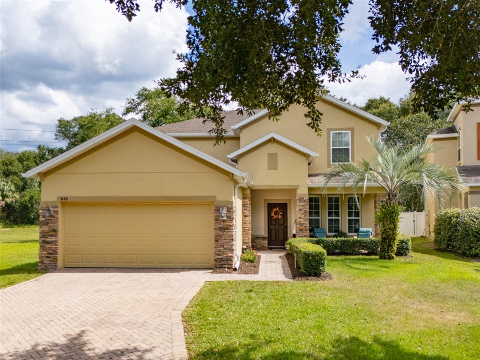 616 Preakness Cir — photo