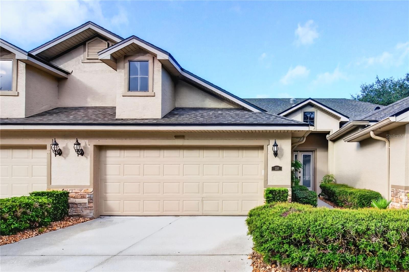 1118 Hansberry Ct — photo