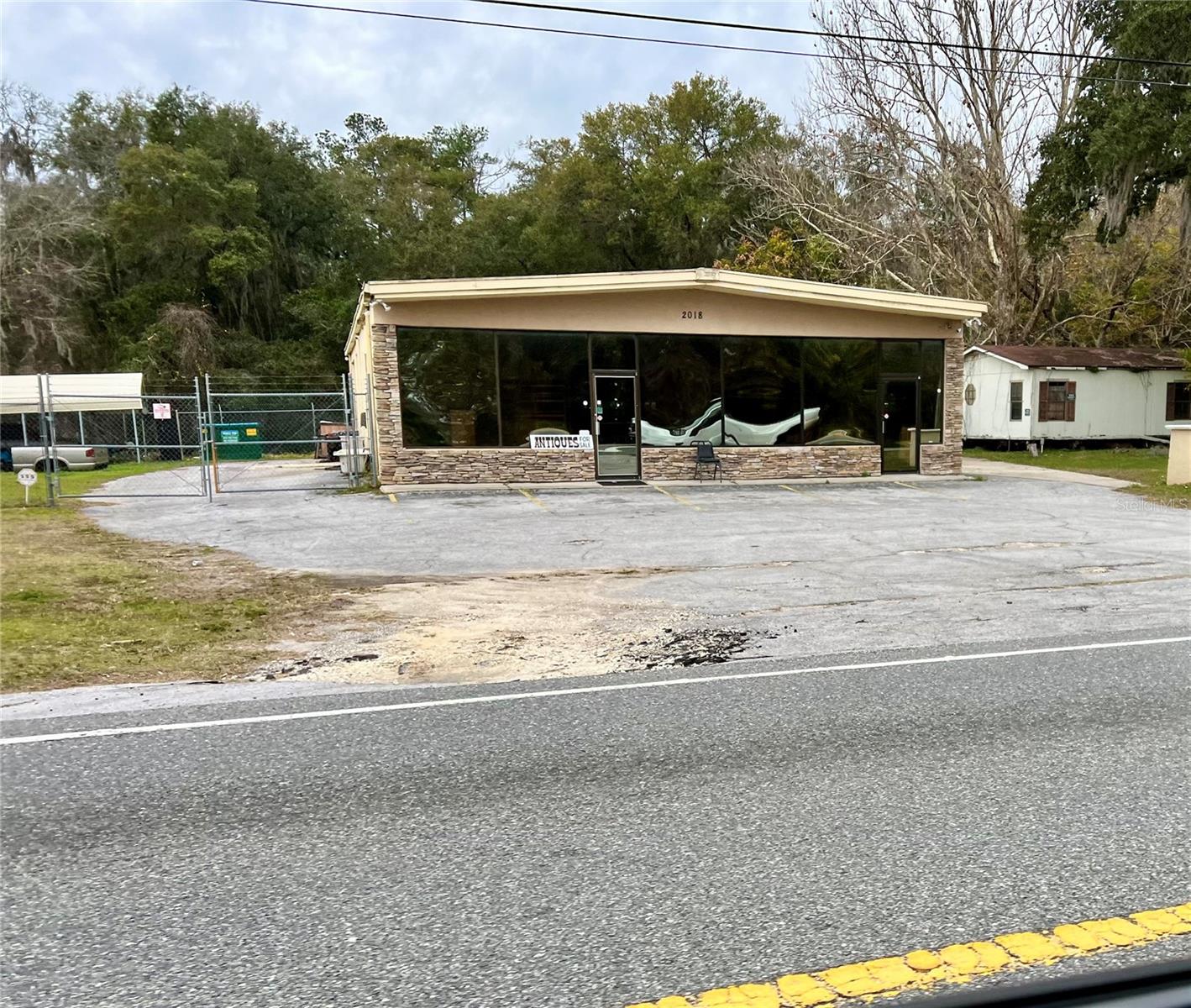 2018 N Florida Ave — photo