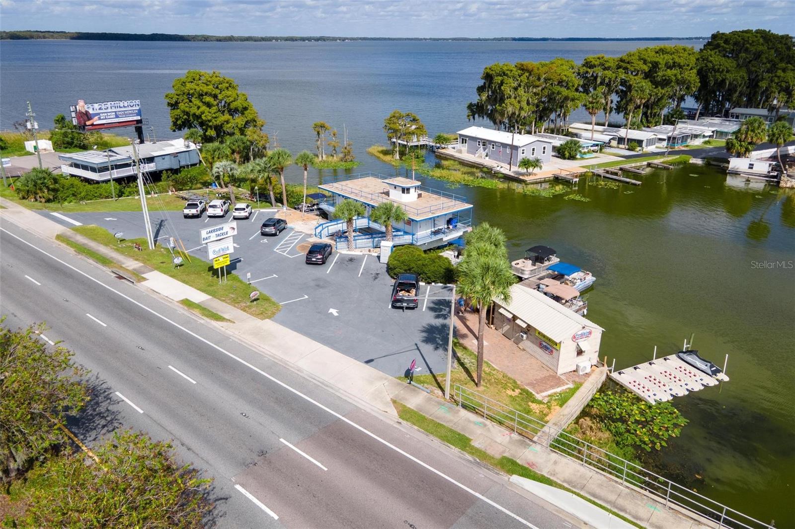 1006 W Burleigh Blvd — photo
