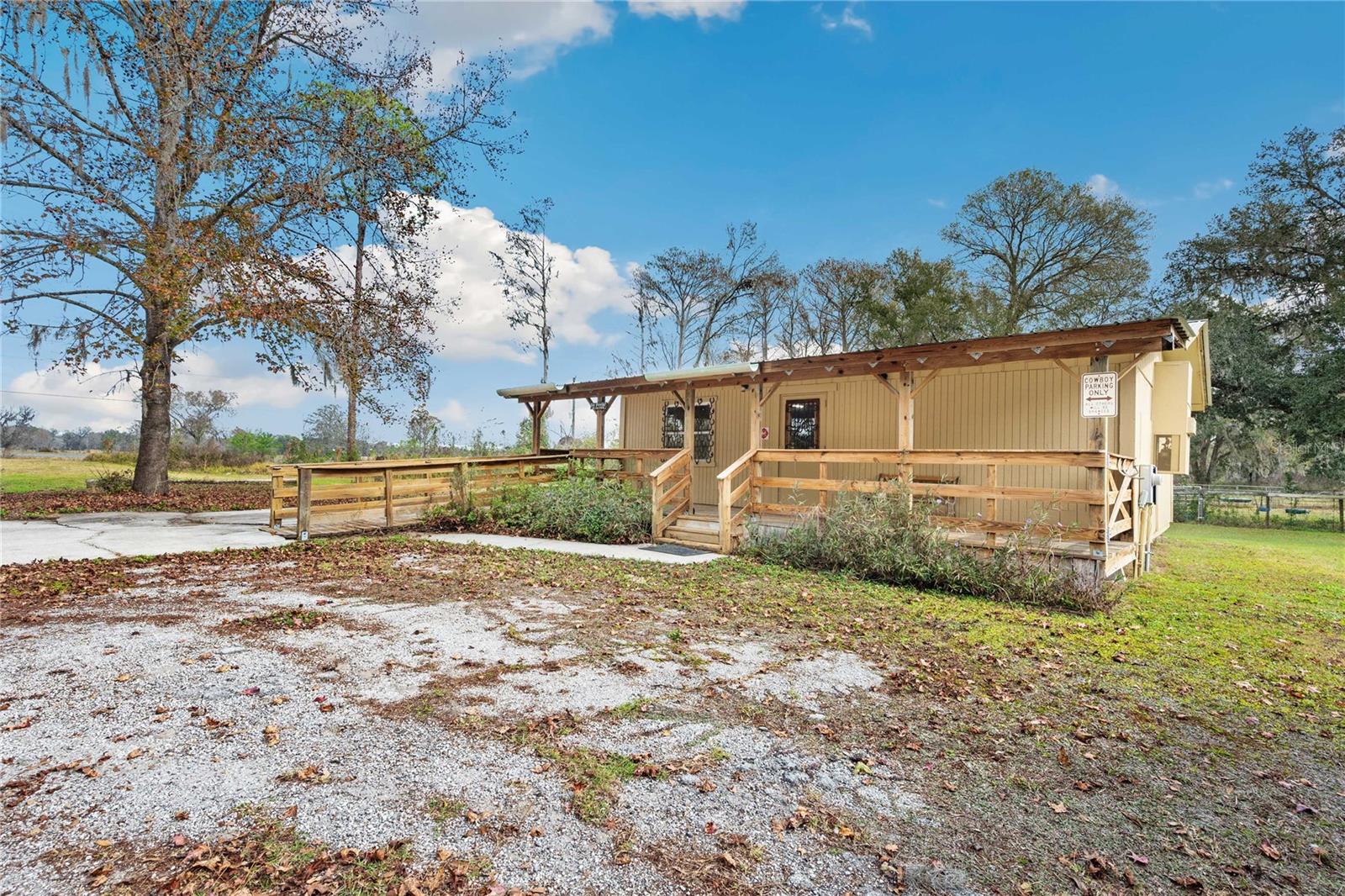 1499 SR 50 — photo
