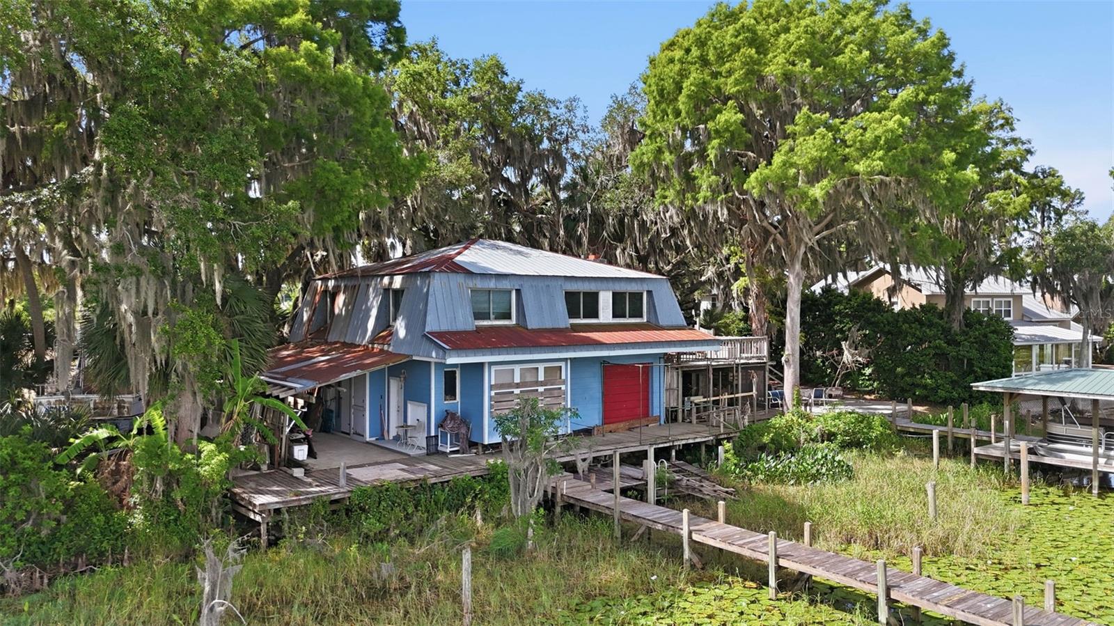 400 Lakeshore Dr — photo