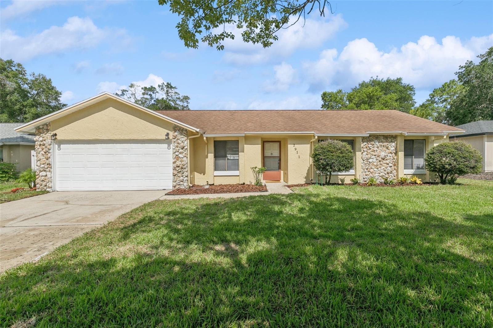 2911 Autumnwood Trl — photo