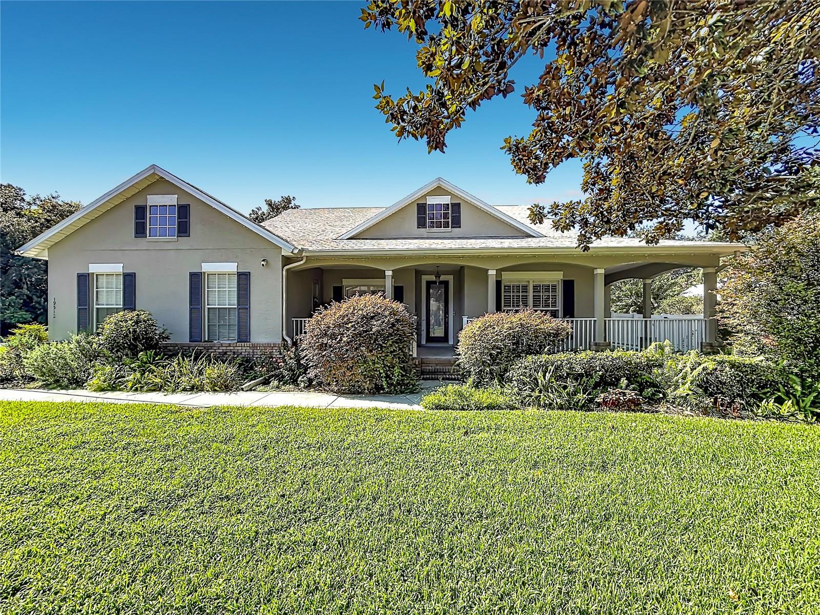19512 Spring Oak Dr — photo