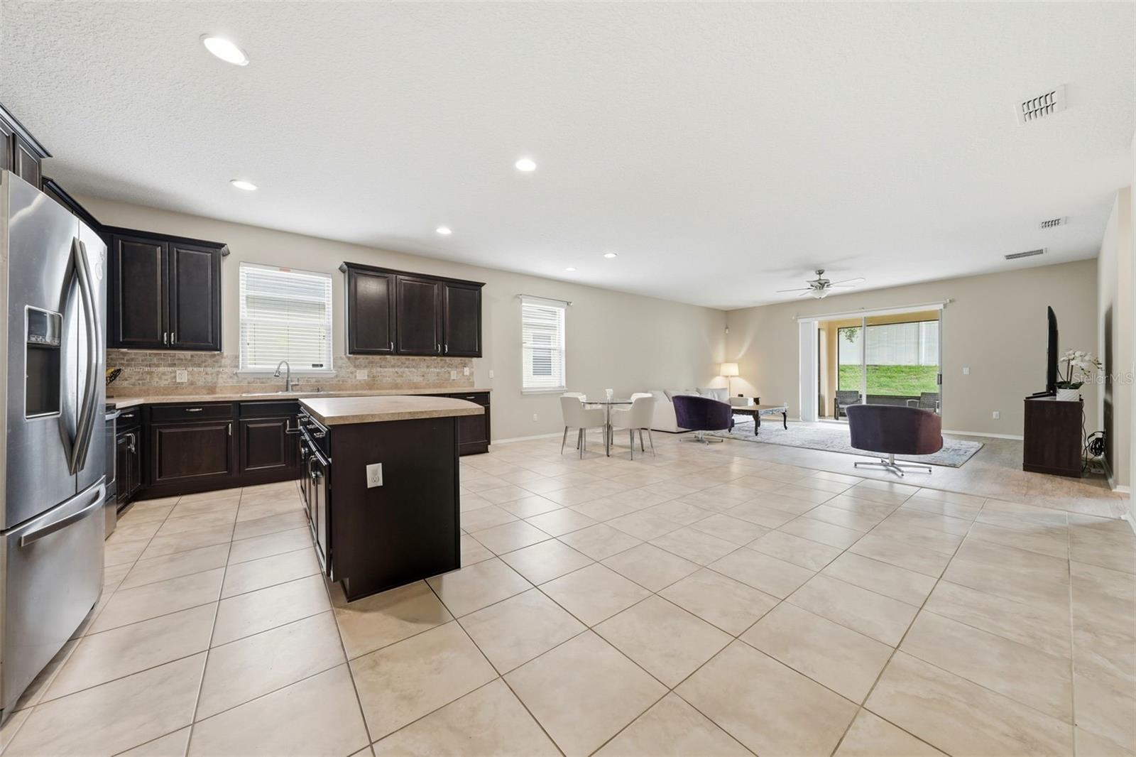 20945 Oldenburg Loop, Mount Dora, FL 32757 — photo 2