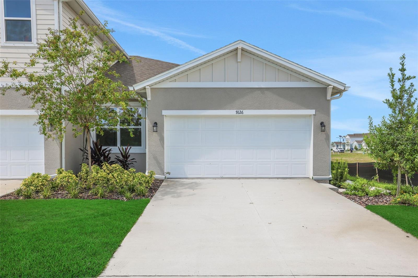 7530 Sea Oak Ct — photo