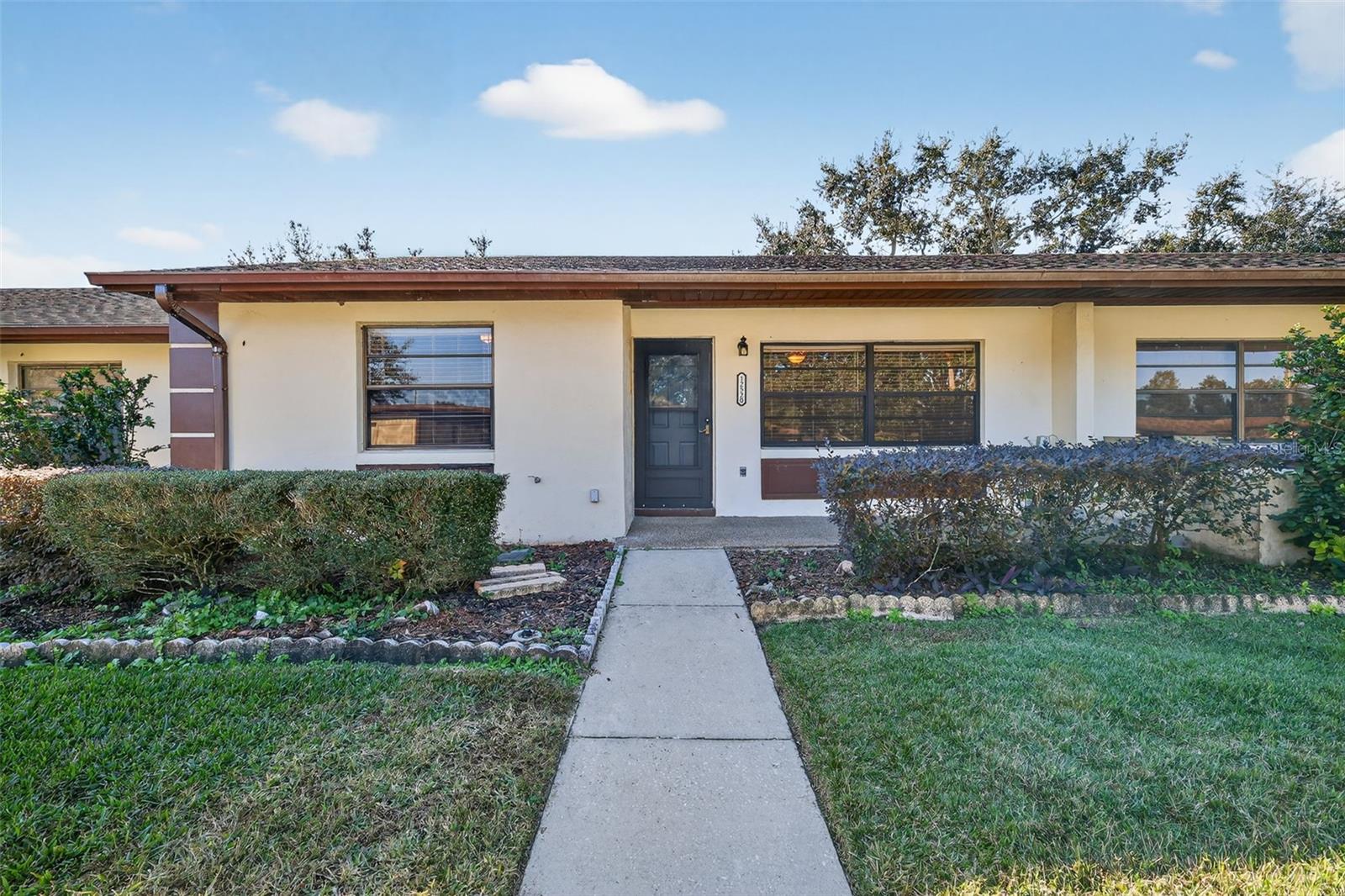 12520 Orangewood Ct — photo