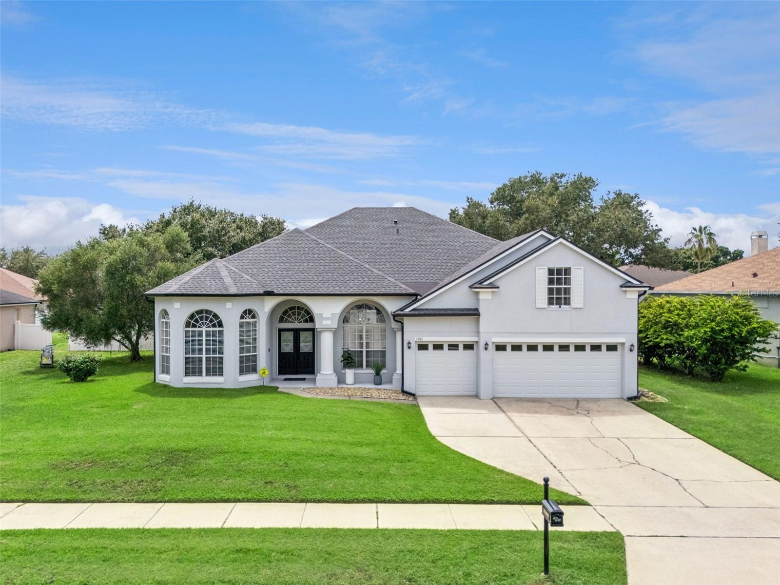 13163 Lakeshore Grove Dr — photo
