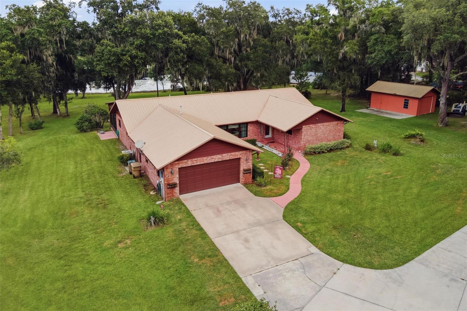 38700 Lakeview Dr — photo