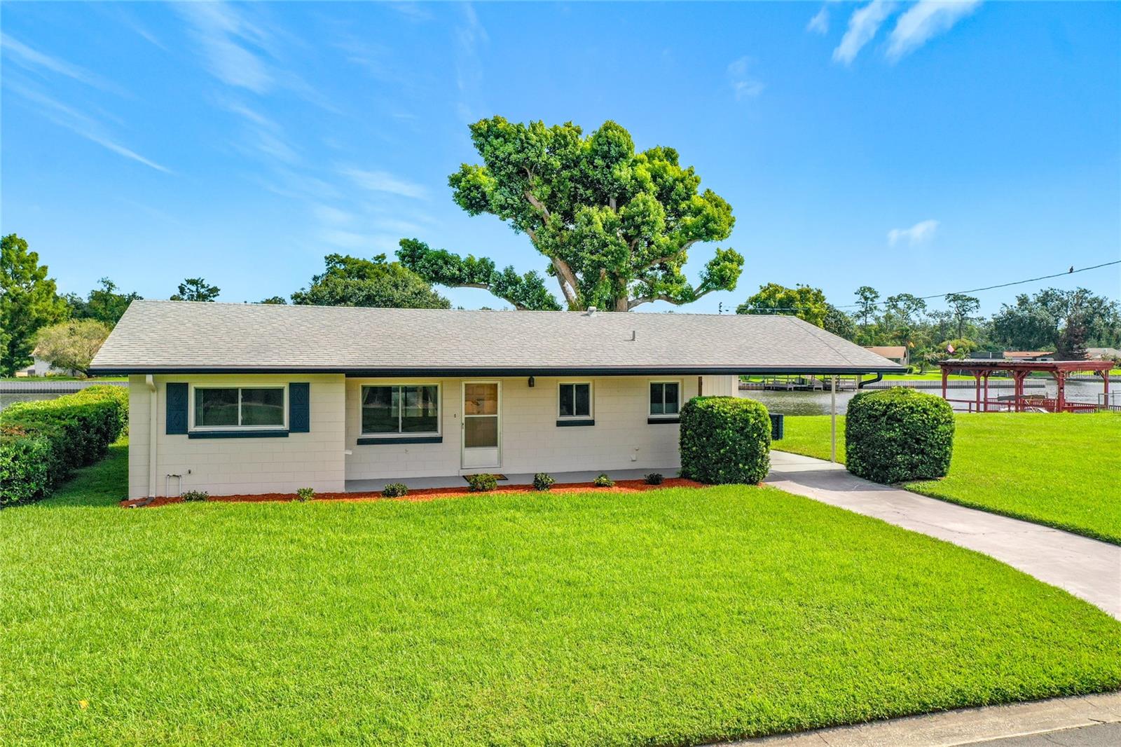 13225 Country Club Dr — photo