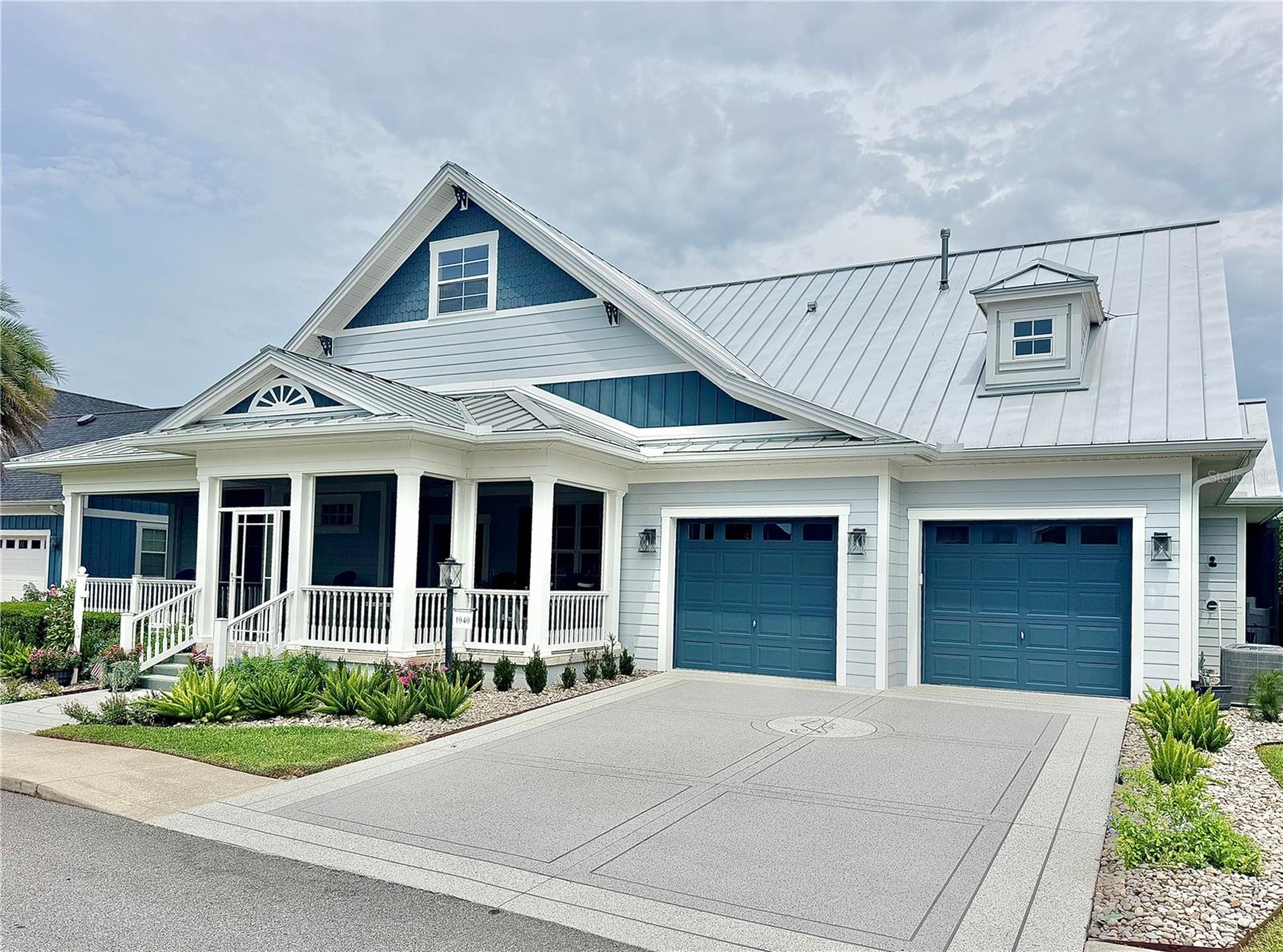 1040 Cottage Dr — photo