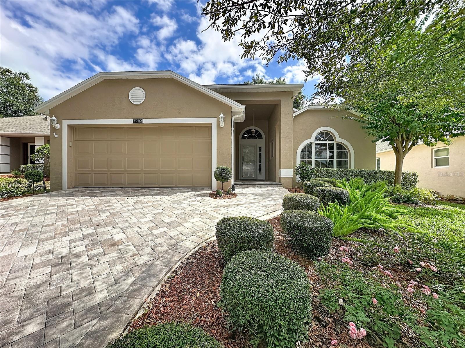 3902 Eversholt Street, Clermont, FL 34711 — photo 2