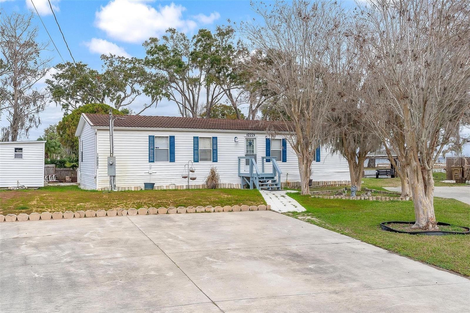 12221 Helena Ct — photo