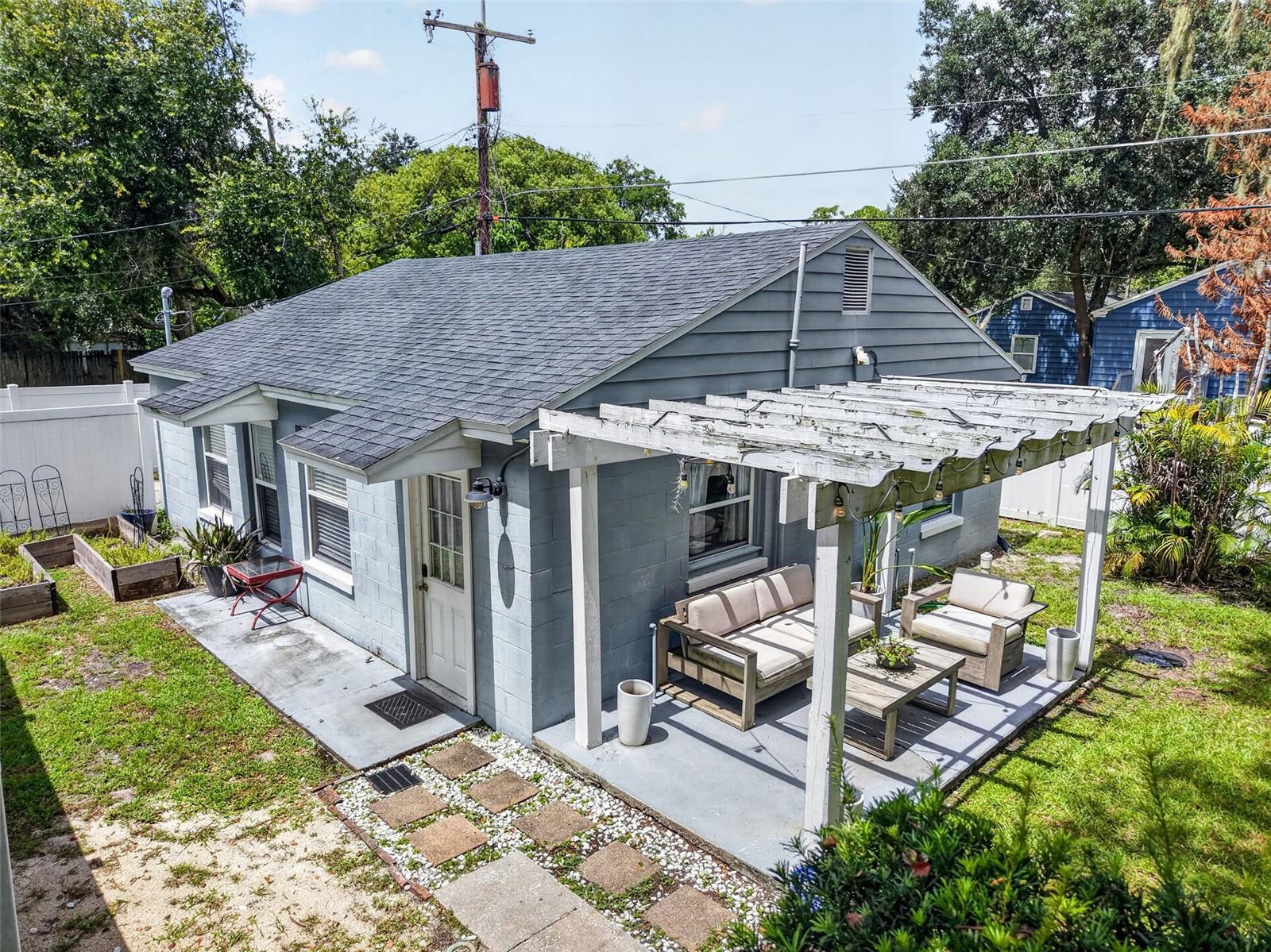 731 W Princeton St — photo