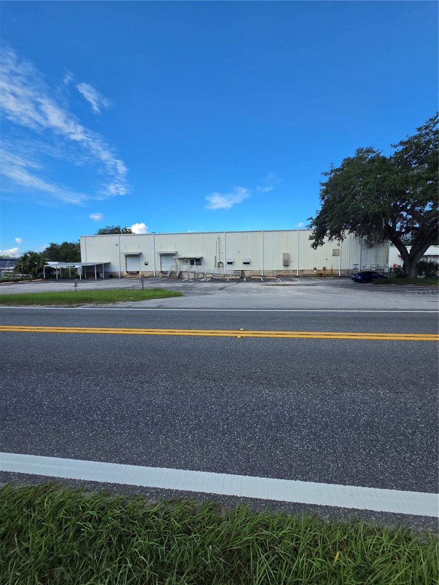 1107 Thomas Ave — photo