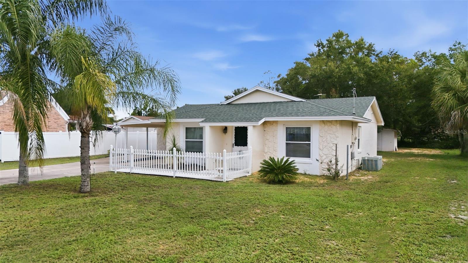 7217 Grace Rd — photo