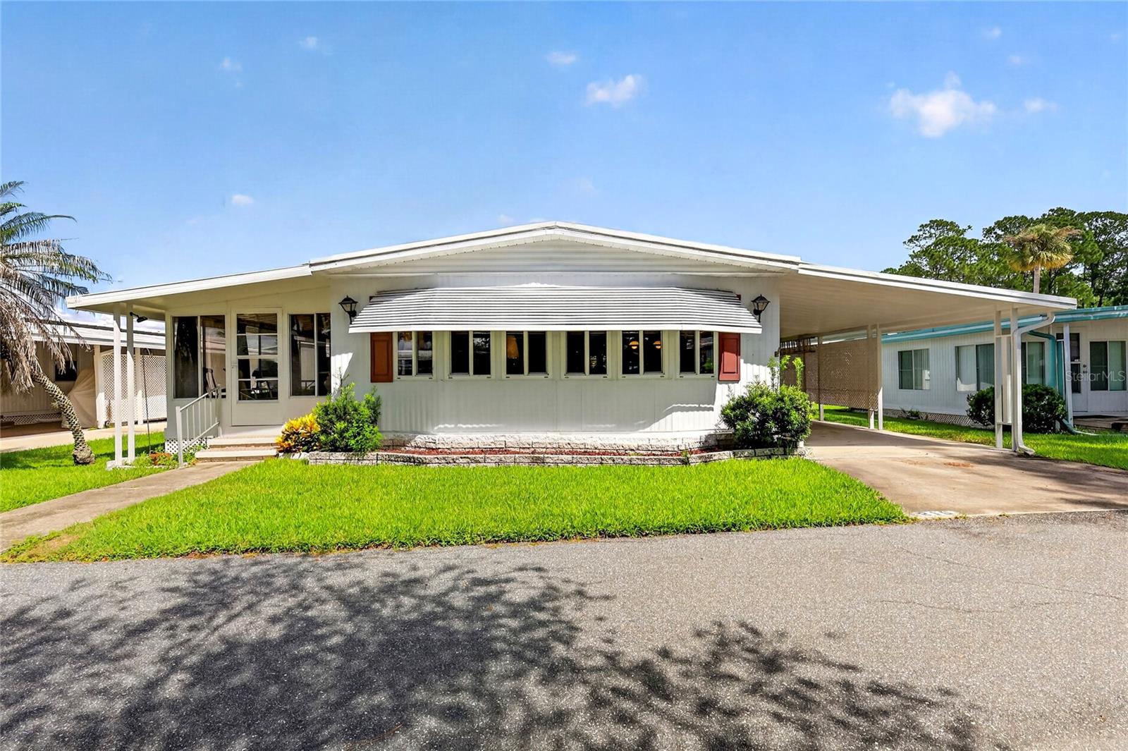 210 Palm Meadows Drive, Eustis, FL 32726 — photo 2