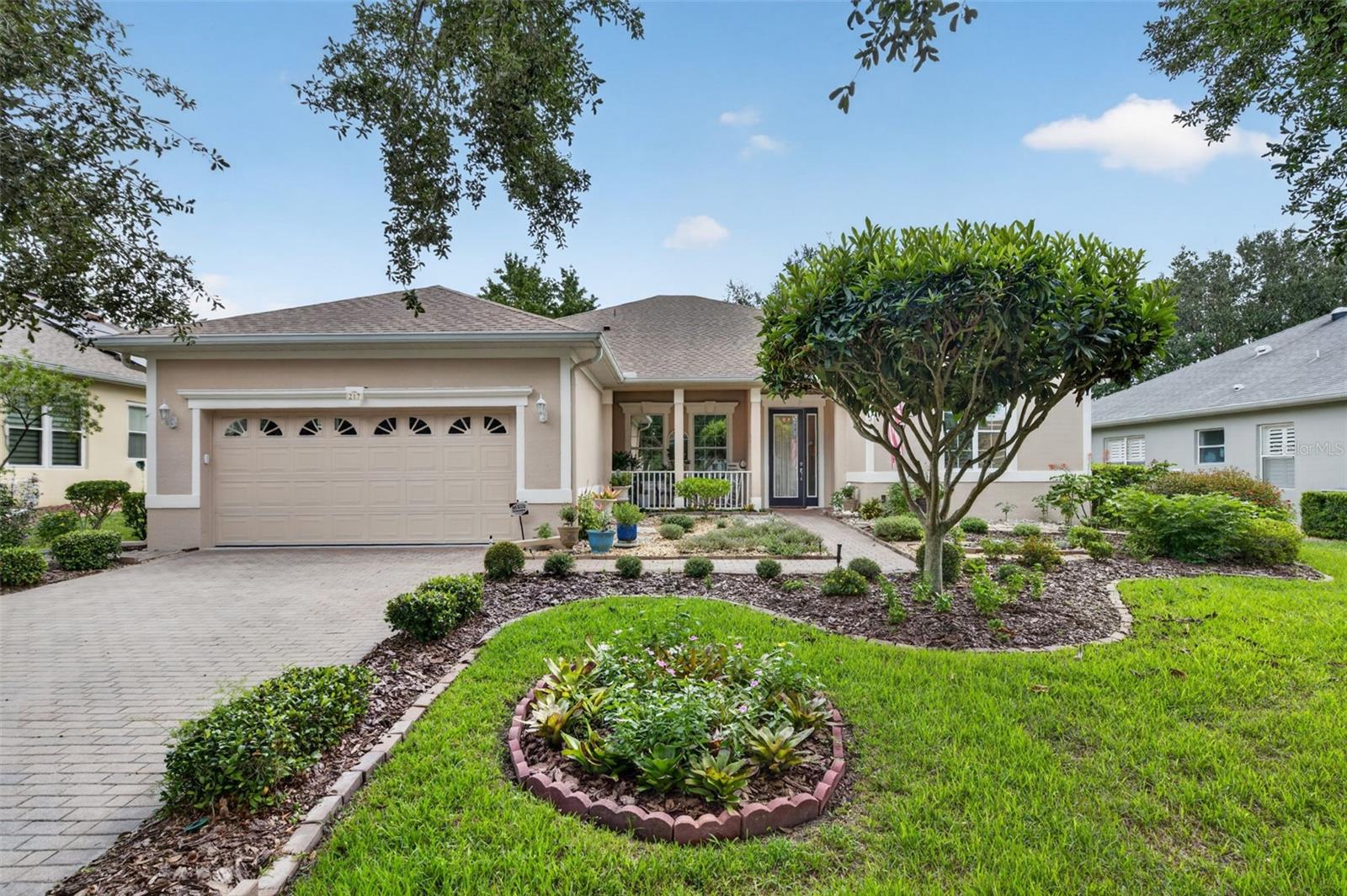 217 Crepe Myrtle Dr — photo